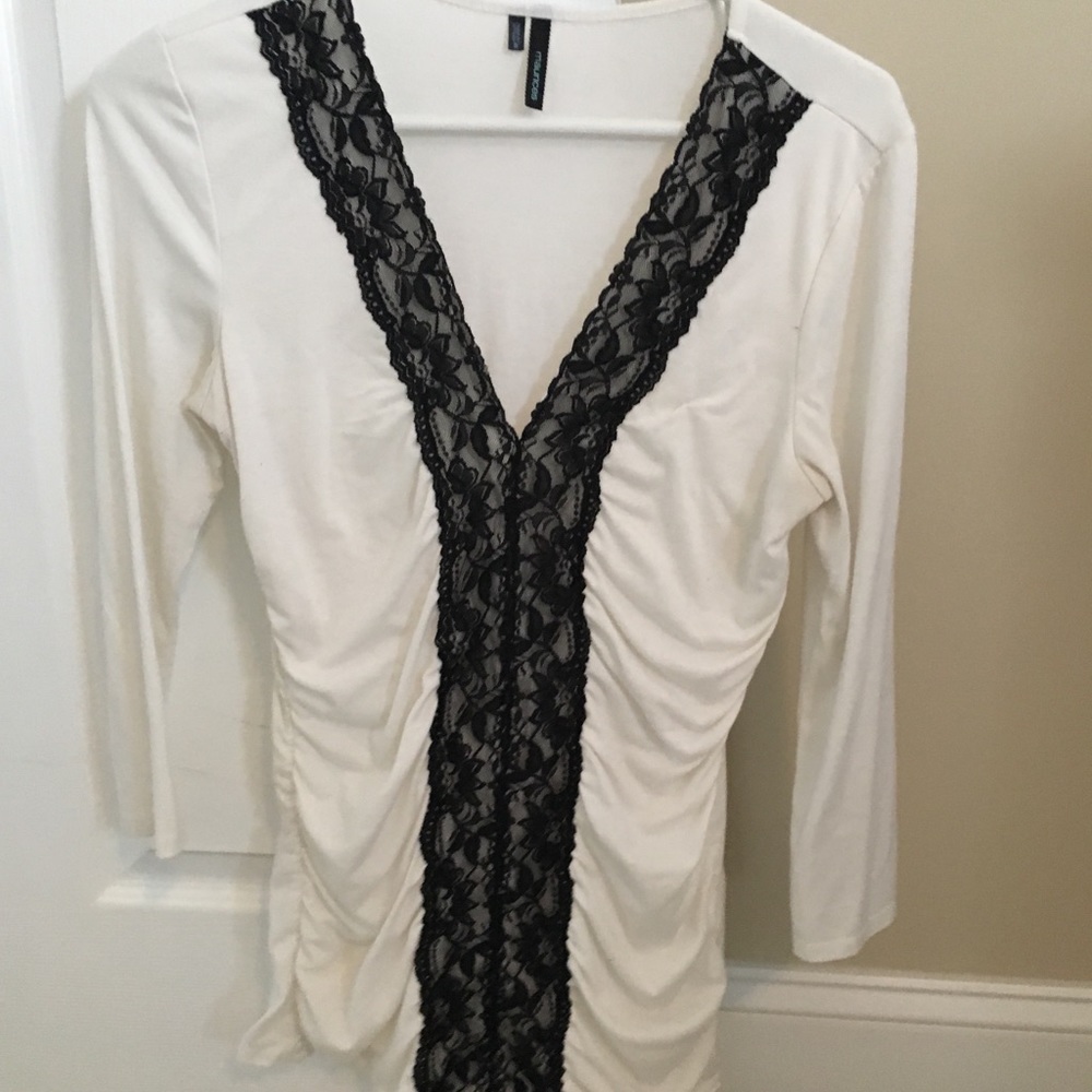 Women’s dress top